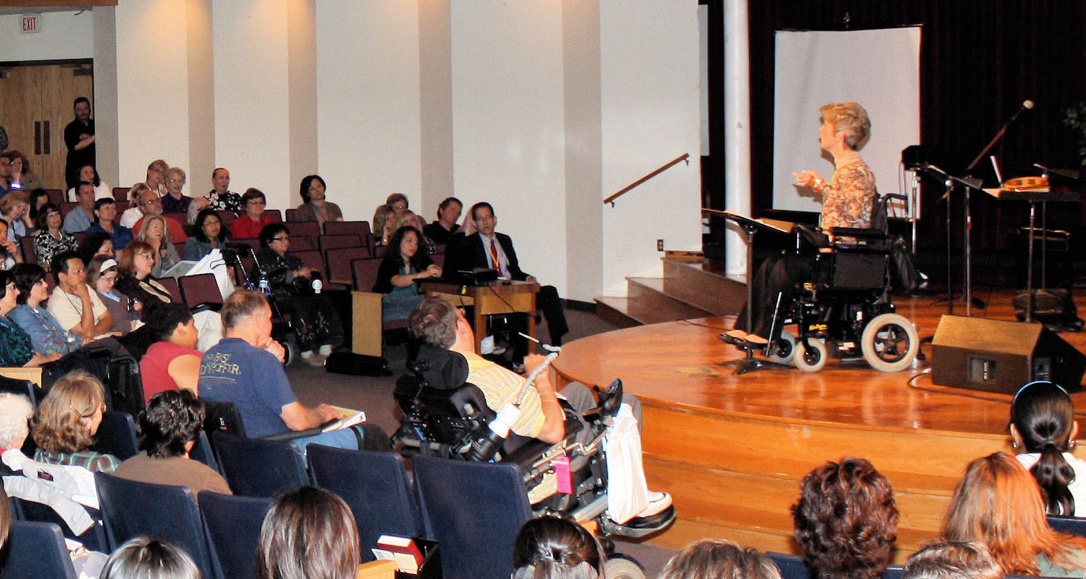 Joni speaking - Beyond Suffering Joni speaking at a Beyond Suffering Course