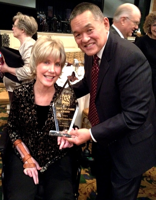joni and ken at nrb holding joni's award