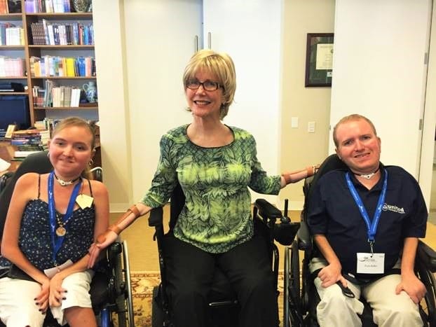 Mallory and Zach Mallory and Zach