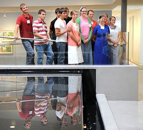 Mennonite Choir singing at the IDC Mennonite Choir singing at the IDC