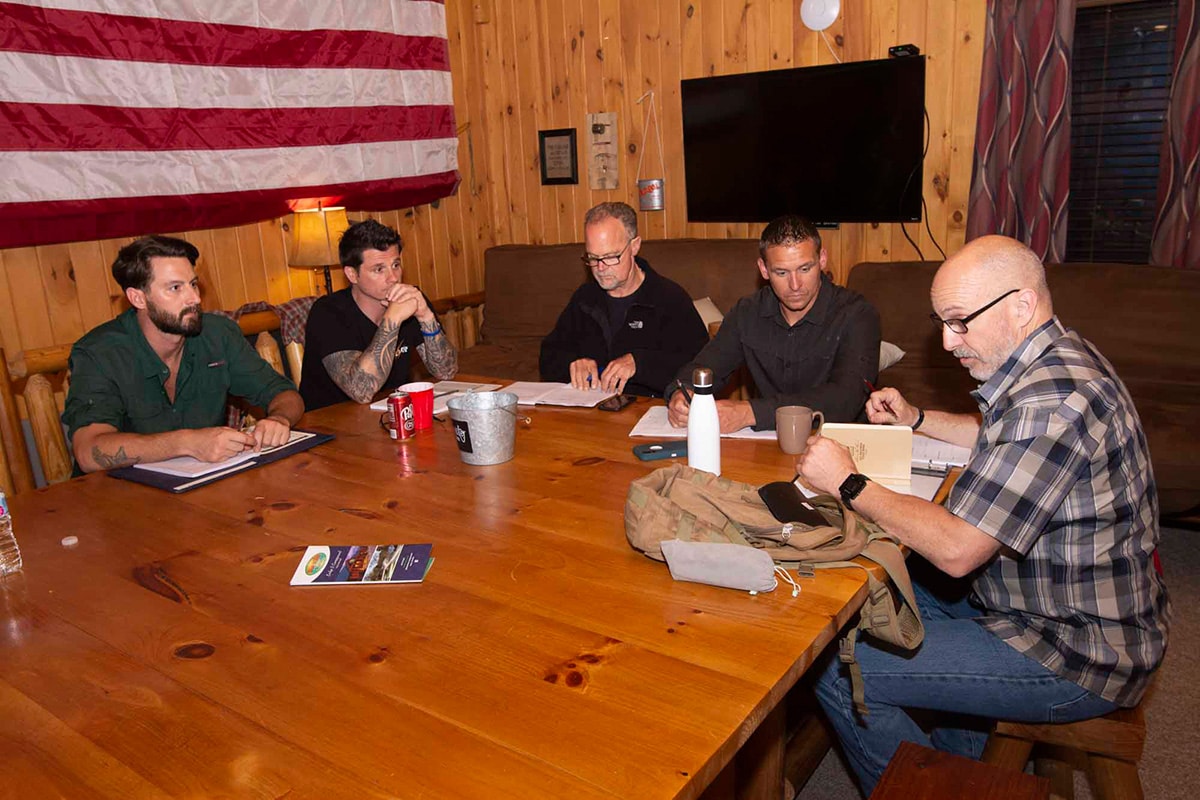 Veterans gather for Bible study at a Warrior Getaway