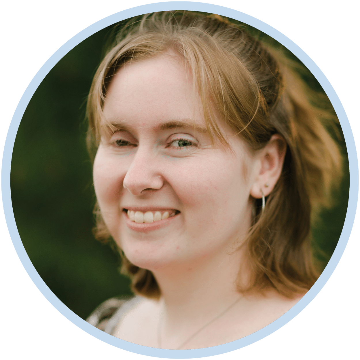 A headshot picture of Heather Hart.