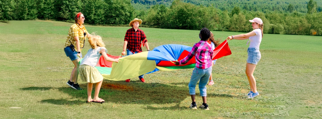 Volunteer Event, people playing outdoors