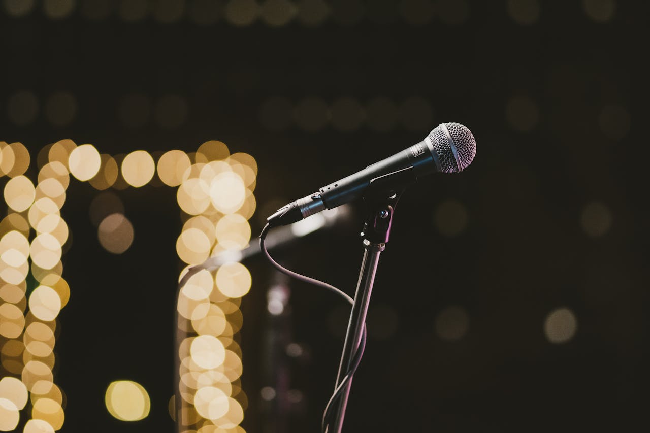 A microphone