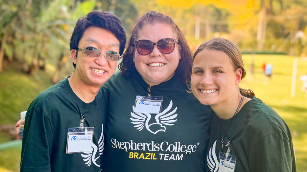 Joni and Friends interns pose for a photo